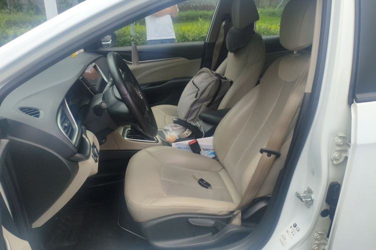 Used Buick GT 2017 15N Automatic Elite Version Left Front Seat
