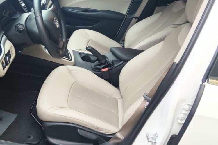 Used Buick GT 2017 15N Automatic Elite Version Left Front Seat