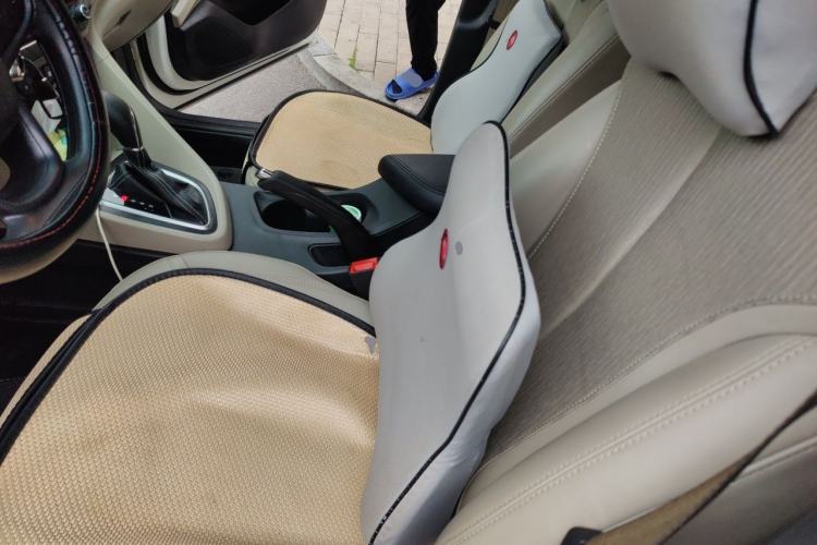 Used Buick GT 2017 15N Automatic Elite Version Left Front Seat