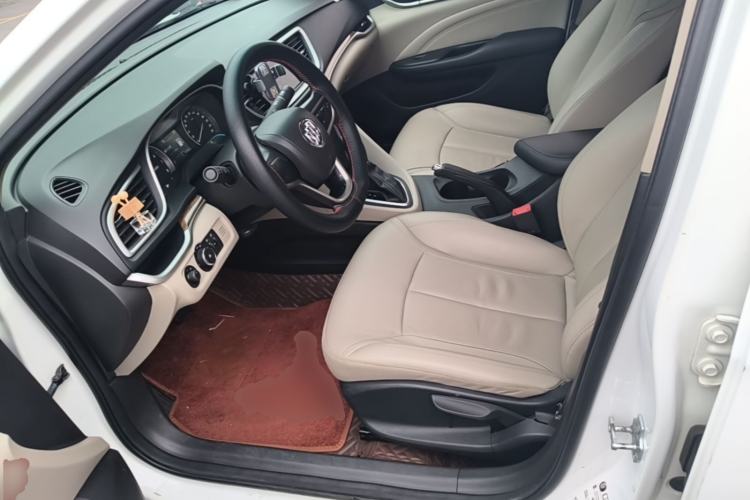 Used Buick GT 2017 15N Automatic Deluxe Edition Left Front Seat