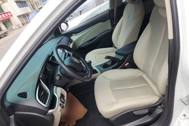 Used Buick GT 2017 15N Manual Elite Version Left Front Seat