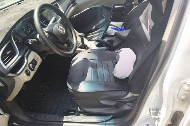 Used Buick GT 2017 15N Manual Elite Version Left Front Seat