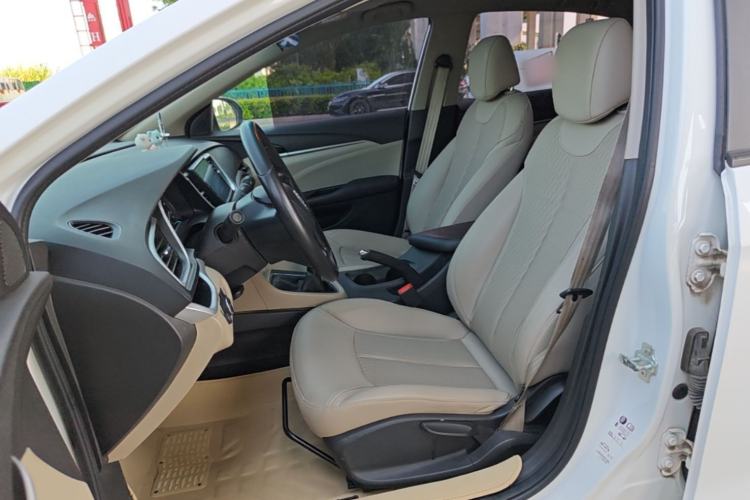 Used Buick GT 2017 15N Manual Elite Version Left Front Seat