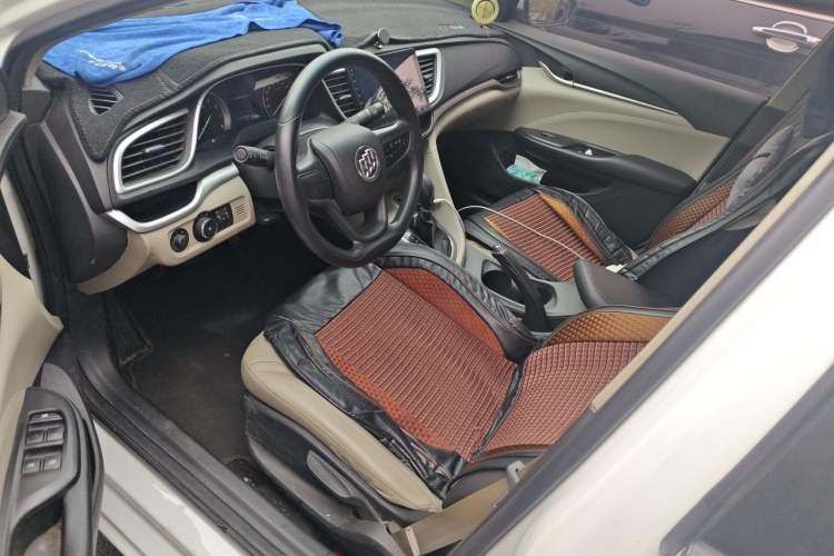 Used Buick GT 2017 15N Automatic Elite Version Left Front Seat