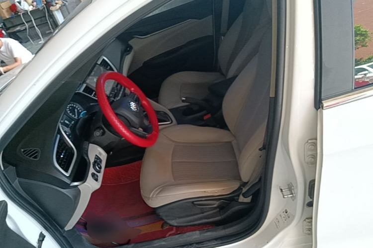 Used Buick GT 2017 15N Automatic Elite Version Left Front Seat