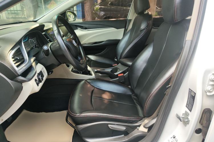 Used Buick GT 2017 15N Manual Entry-Level Trim Left Front Seat
