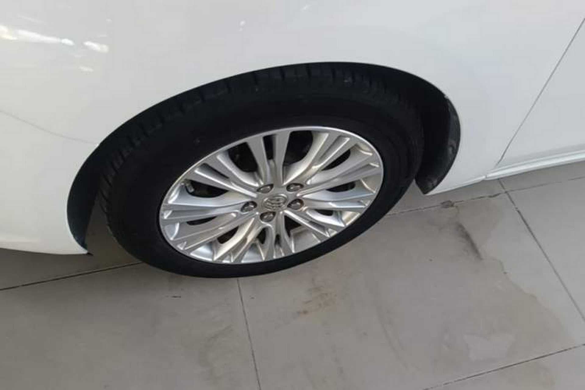 Used Buick GT 2017 15N Automatic Elite Version Left Front Wheel Hub
