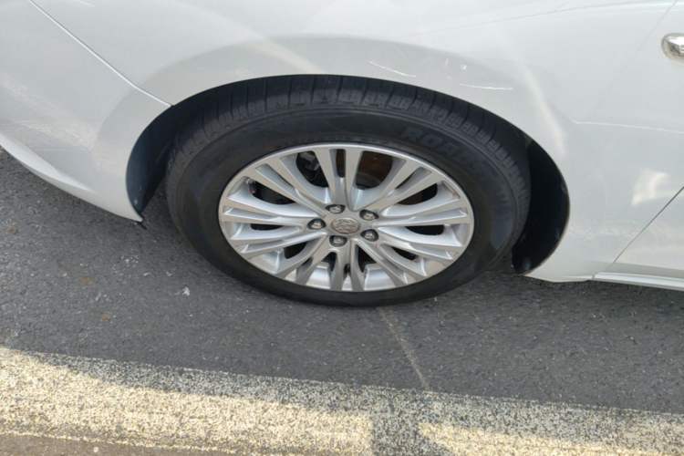 Used Buick GT 2017 15N Automatic Elite Version Left Front Wheel Hub