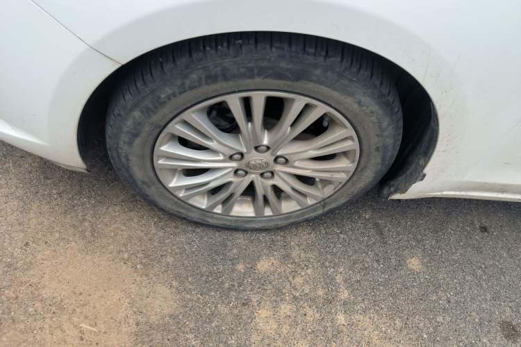 Used Buick GT 2017 15N Automatic Elite Version Left Front Wheel Hub