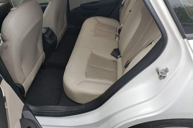 Used Buick GT 2017 15N Automatic Elite Version Left Rear Seat