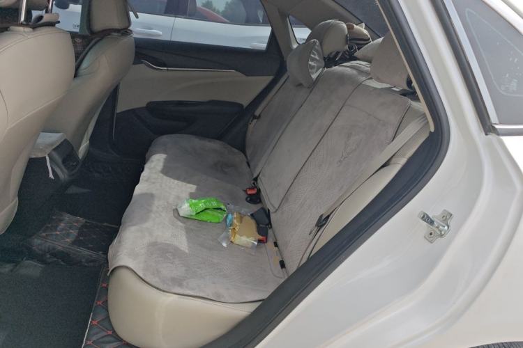 Used Buick GT 2017 15N Manual Elite Version Left Rear Seat