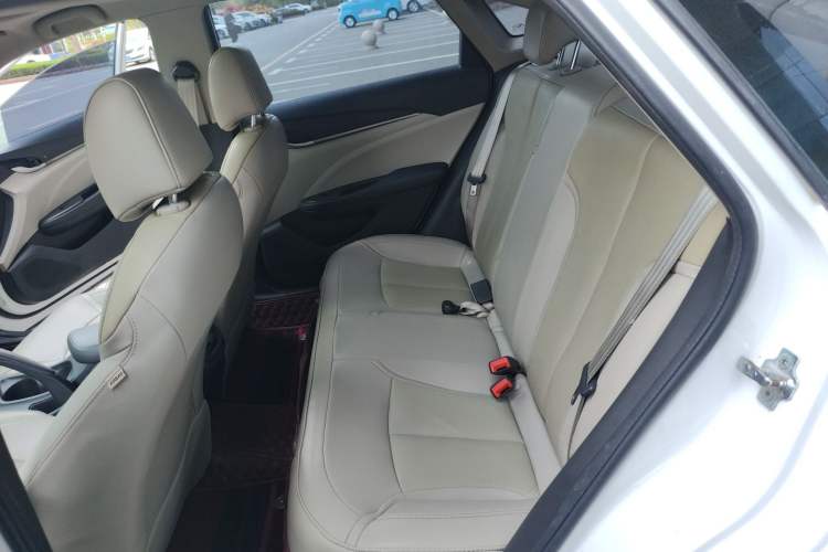 Used Buick GT 2017 15N Manual Elite Version Left Rear Seat