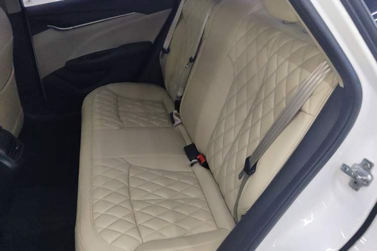 Used Buick GT 2017 15N Automatic Elite Version Left Rear Seat