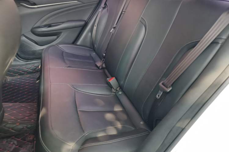 Used Buick GT 2017 15N Automatic Deluxe Edition Left Rear Seat