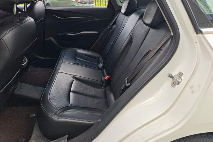 Used Buick GT 2017 15N Automatic Deluxe Edition Left Rear Seat