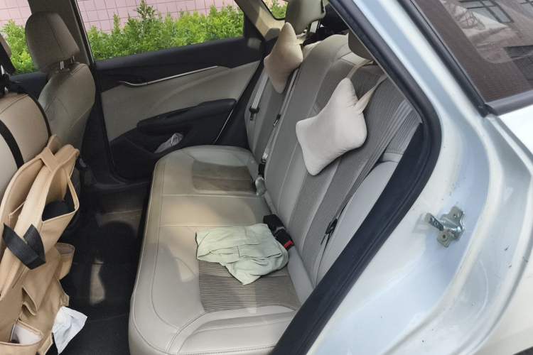 Used Buick GT 2017 15N Automatic Elite Version Left Rear Seat