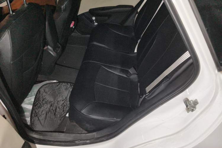 Used Buick GT 2017 15N Automatic Entry-Level Trim Left Rear Seat