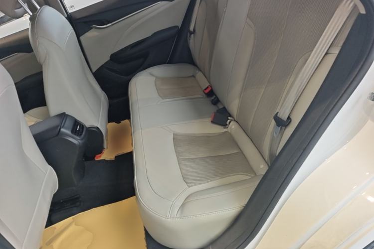 Used Buick GT 2017 15N Automatic Elite Version Left Rear Seat