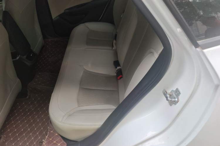 Used Buick GT 2017 15N Manual Elite Version Left Rear Seat