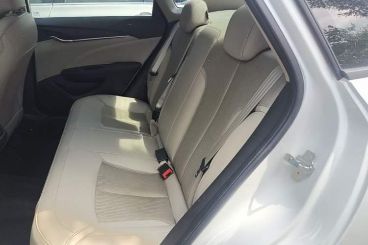 Used Buick GT 2017 15N Automatic Elite Version Left Rear Seat