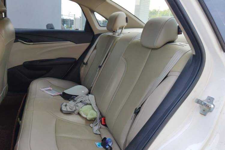 Used Buick GT 2017 15N Automatic Elite Version Left Rear Seat