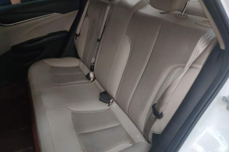 Used Buick GT 2017 15N Automatic Elite Version Left Rear Seat