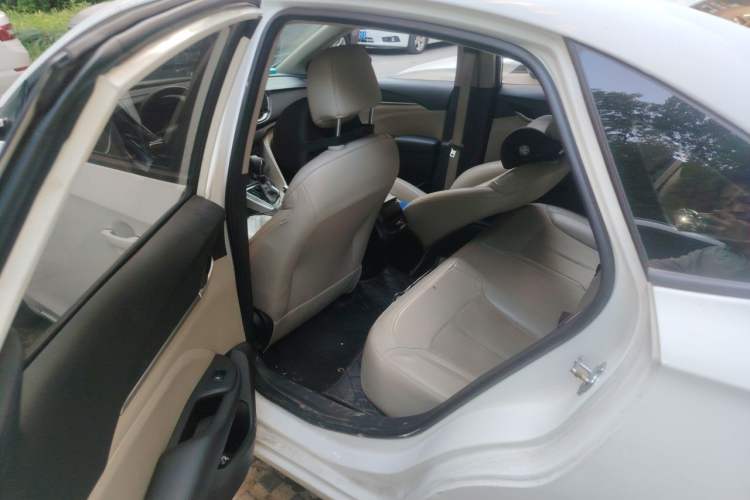 Used Buick GT 2017 15N Automatic Elite Version Left Rear Seat