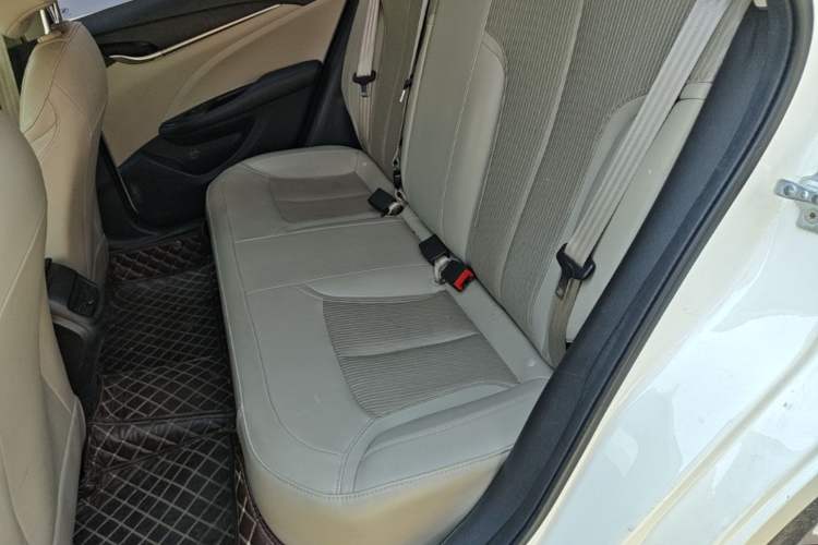 Used Buick GT 2017 15N Automatic Elite Version Left Rear Seat