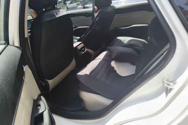 Used Buick GT 2017 15N Manual Elite Version Left Rear Seat