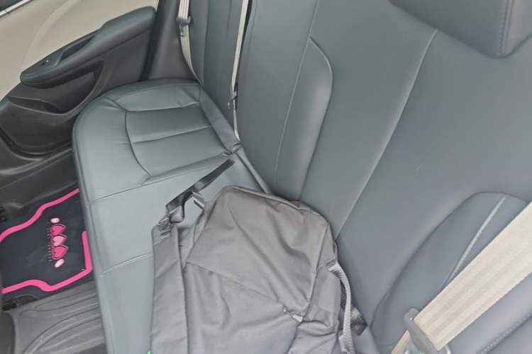 Used Buick GT 2017 15N Automatic Entry-Level Trim Left Rear Seat