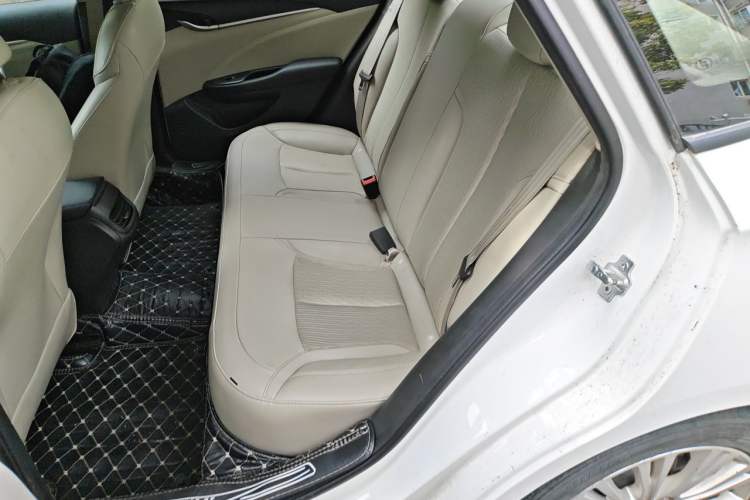 Used Buick GT 2017 15N Automatic Elite Version Left Rear Seat