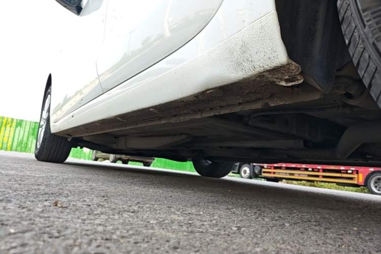 Used Buick GT 2017 15N Automatic Entry-Level Trim Left Side Sill