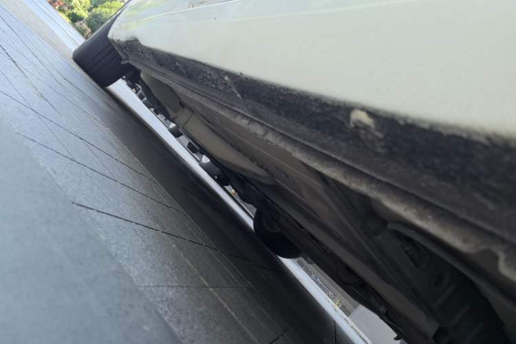 Used Buick GT 2017 15N Automatic Elite Version Left Side Sill
