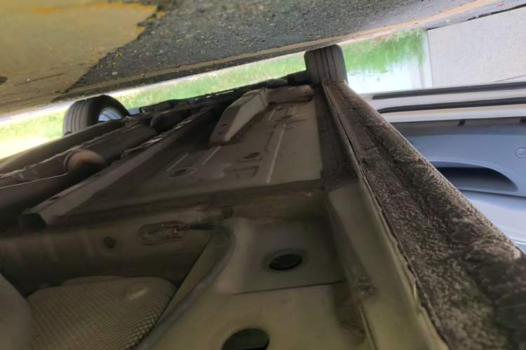 Used Buick GT 2017 15N Automatic Elite Version Left Side Sill