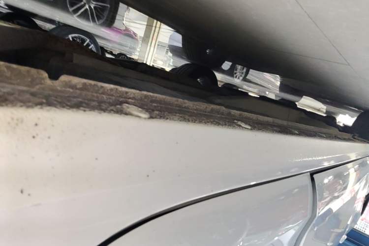 Used Buick GT 2017 15N Automatic Elite Version Left Side Sill