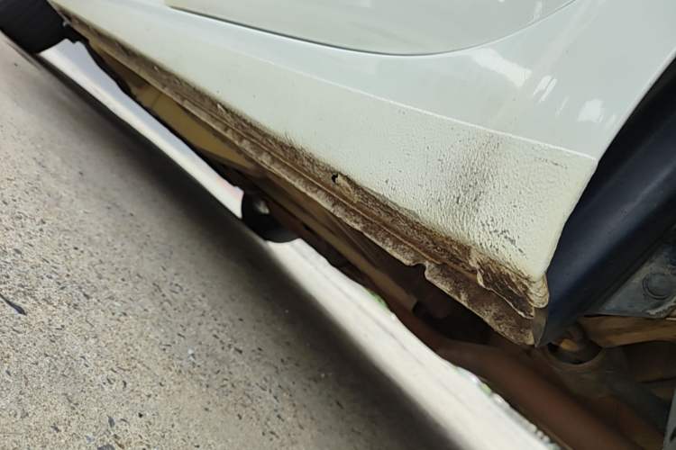 Used Buick GT 2017 15N Automatic Entry-Level Trim Left Side Sill