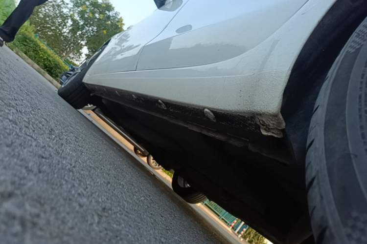 Used Buick GT 2017 15N Automatic Entry-Level Trim Left Side Sill