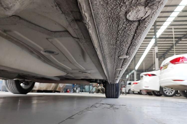 Used Buick GT 2017 15N Automatic Elite Version Left Side Sill