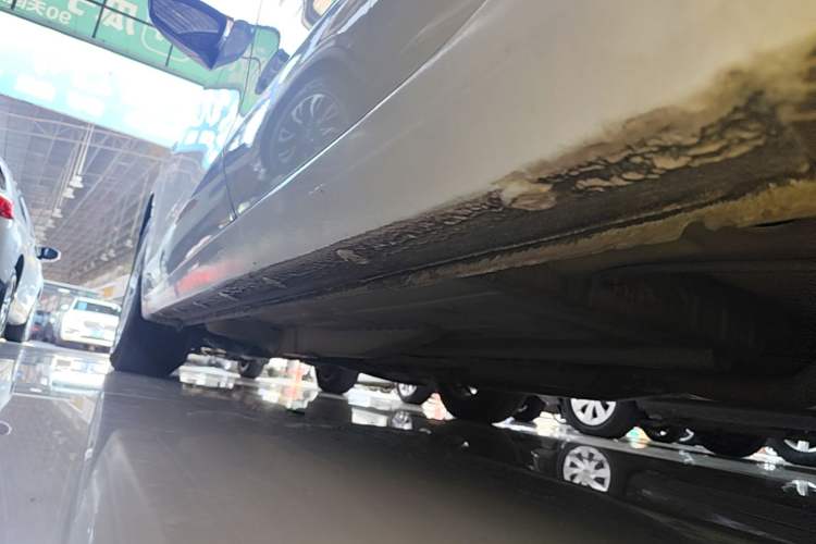 Used Buick GT 2017 15N Automatic Entry-Level Trim Left Side Sill