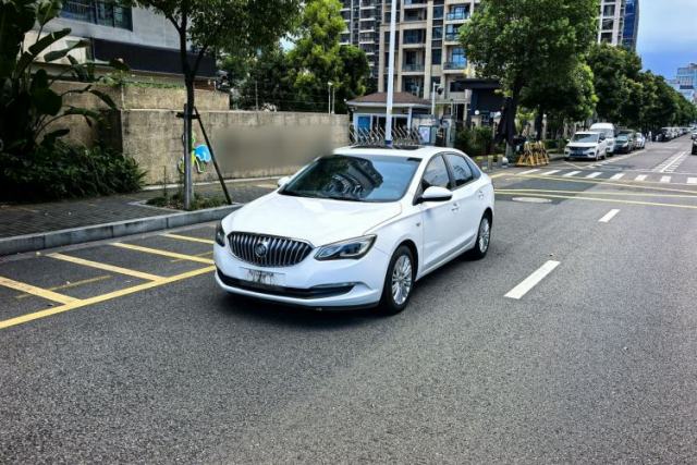 Used Buick GT 2017 15N Automatic Elite Version