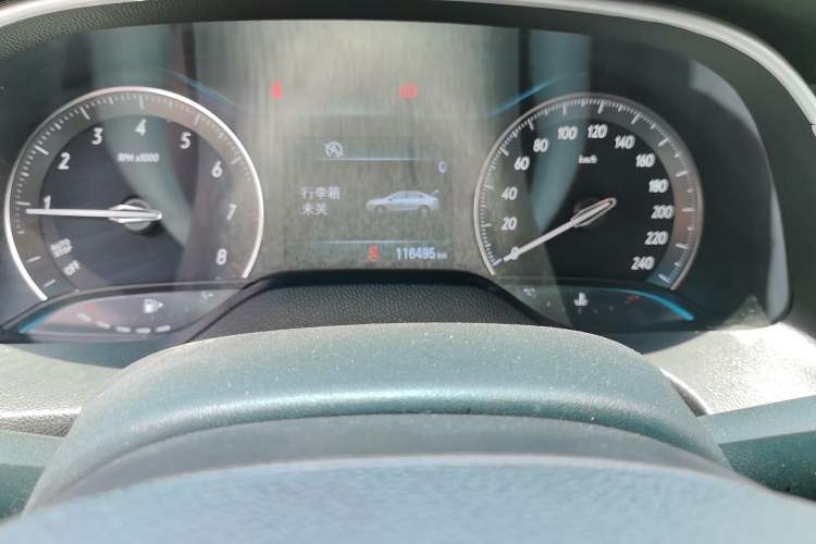 Used Buick GT 2017 15N Manual Elite Version Odometer Close Up