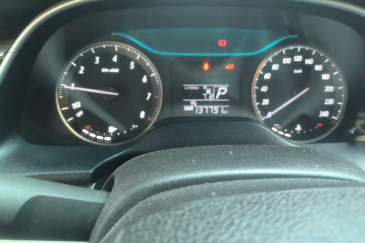 Used Buick GT 2017 15N Automatic Entry-Level Trim Odometer Close Up