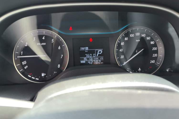 Used Buick GT 2017 15N Automatic Entry-Level Trim Odometer Close Up