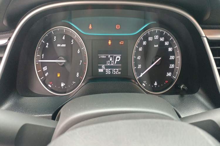Used Buick GT 2017 15N Automatic Entry-Level Trim Odometer Close Up
