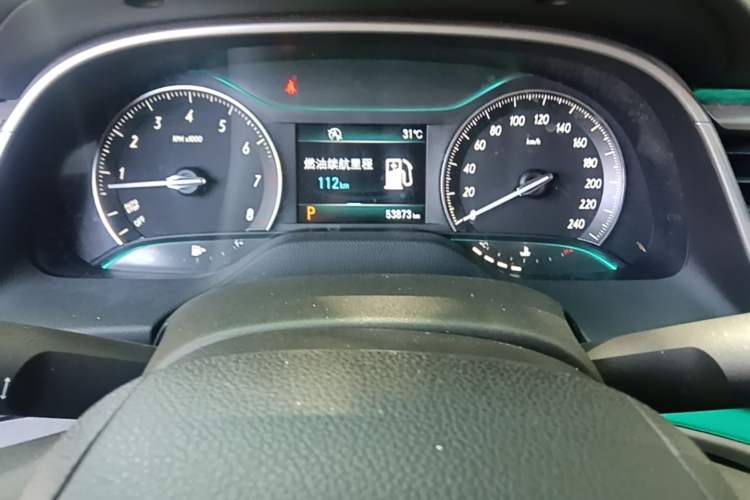 Used Buick GT 2017 15N Automatic Deluxe Edition Odometer Close Up