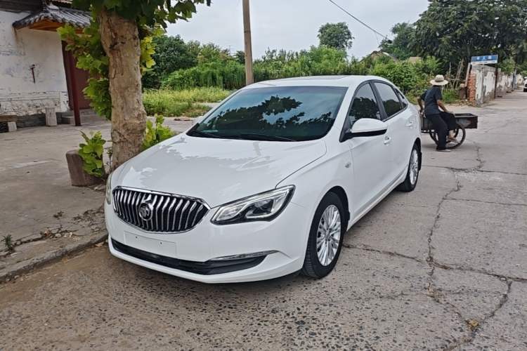 Gebrauchter Buick GT 2017 15N Manual Elite Version Guazi used car, China used car export, Used car for sale, Used cars, Cheapest cars for sale