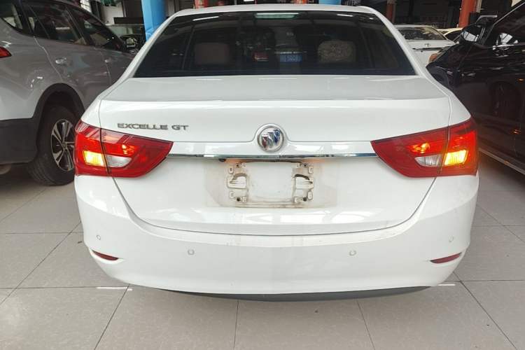 Used Buick GT 2017 15N Manual Elite Version Rear