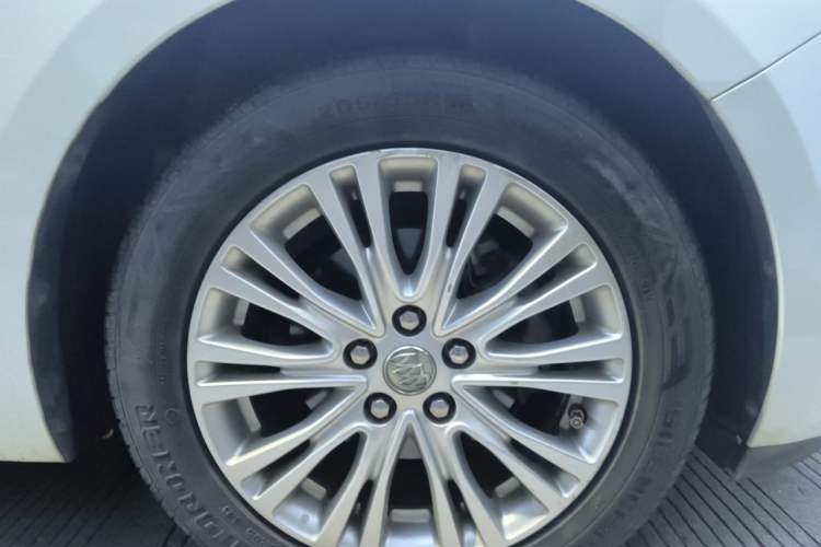 Used Buick GT 2017 15N Automatic Elite Version Rear Right 45 Deg
