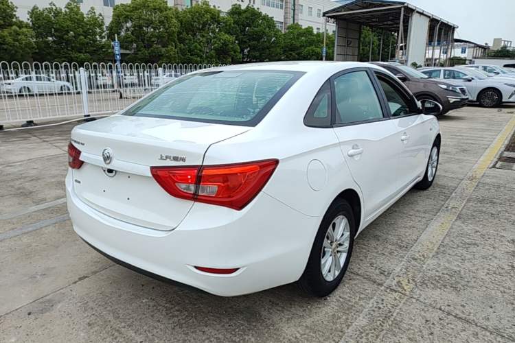 Used Buick GT 2017 15N Automatic Entry-Level Trim Rear Right 45 Deg