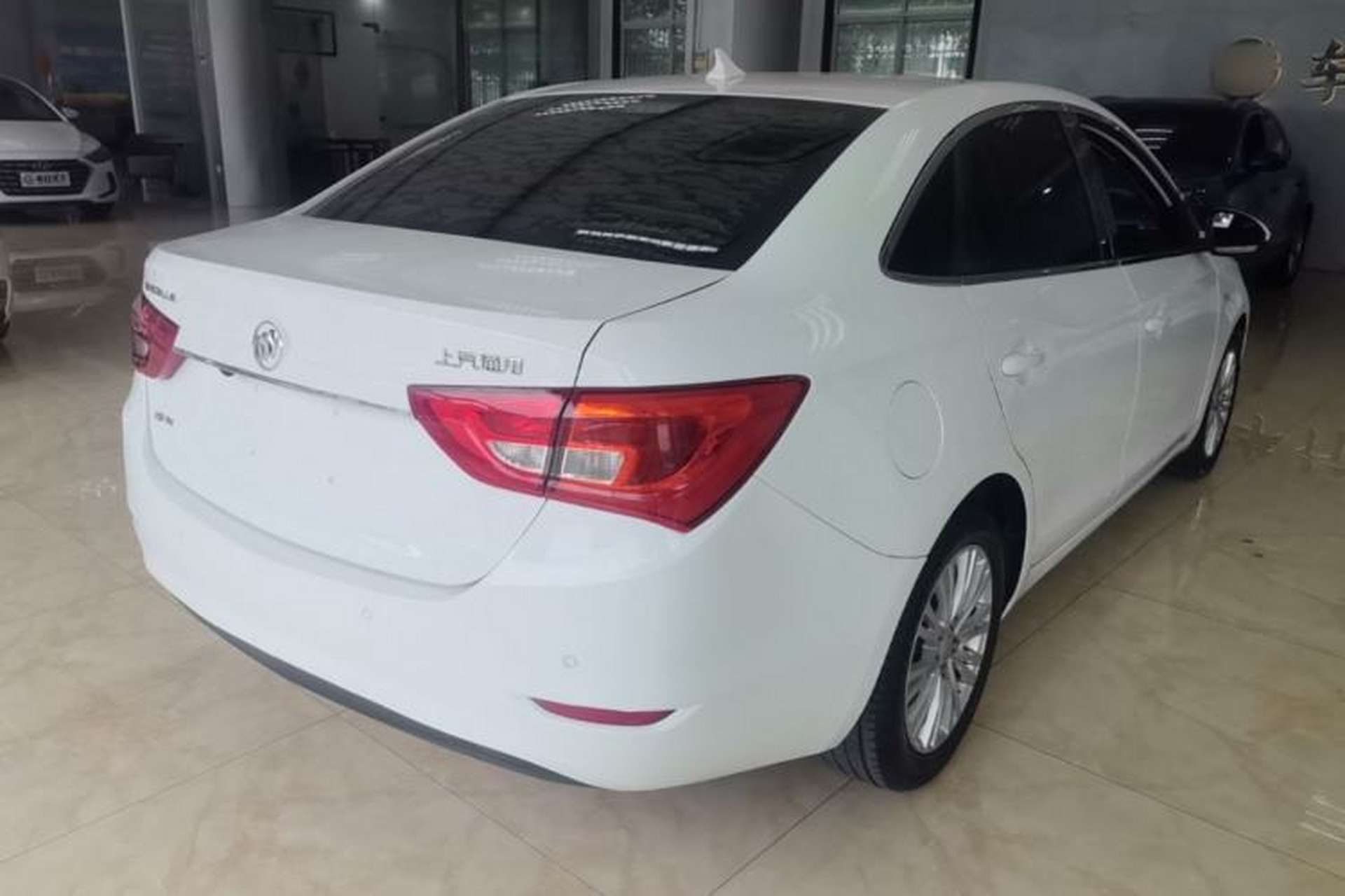 Used Buick GT 2017 15N Automatic Elite Version Rear Right 45 Deg